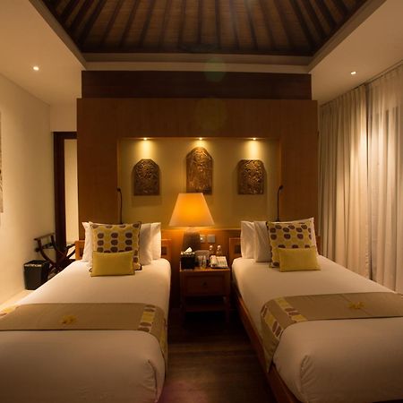 Anapuri Villas Ketewel Rum bild